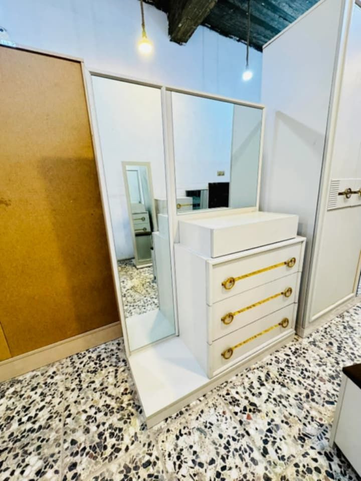 غرفه 9 قطع اخت جديده تخبل نضافه 100‎%‎ ضخمه سرير مخزن  نضام بيبان سعرهه 725 الف مكان نجف يتوفر خدمه توصيل وشد داخل النجف والكوفه فقط


**إذا كنت صاحب هذا الإعلان وتريد حذفه لأي سبب، رجاءا أرسل رسالة إلى الدعم الفني**