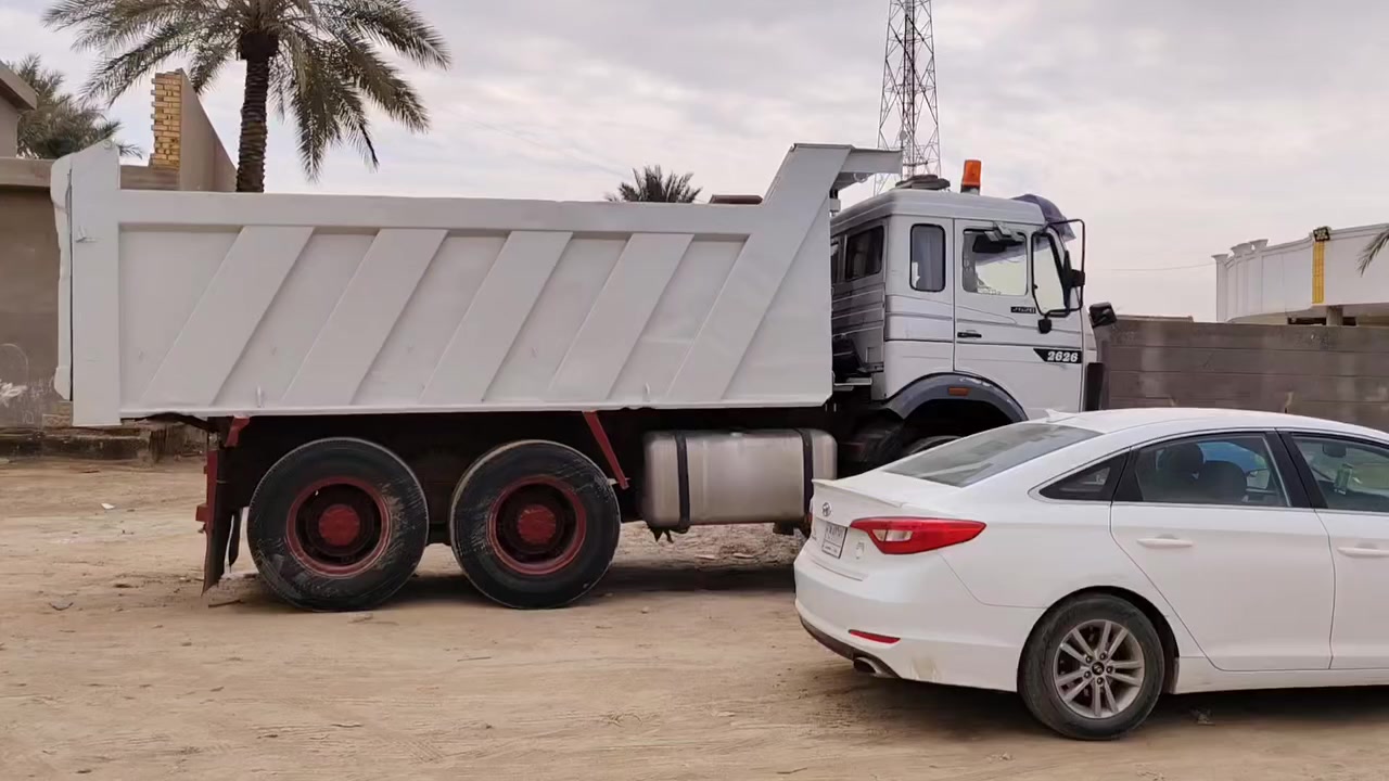 سيارات للبيع موديل الحمراء 89 مكينه 8 جير 160 مجموعه جي اف شاصي بدون صبغ رقم كربلاء انكليزي باسمي البيض 82 مكينه 10 كير 160 مجموعه جي اف بلادي قلاب ***********  ***********
