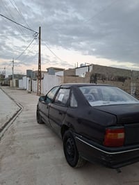 أوبل فيكترا • ١٩٩٢ • كركوك