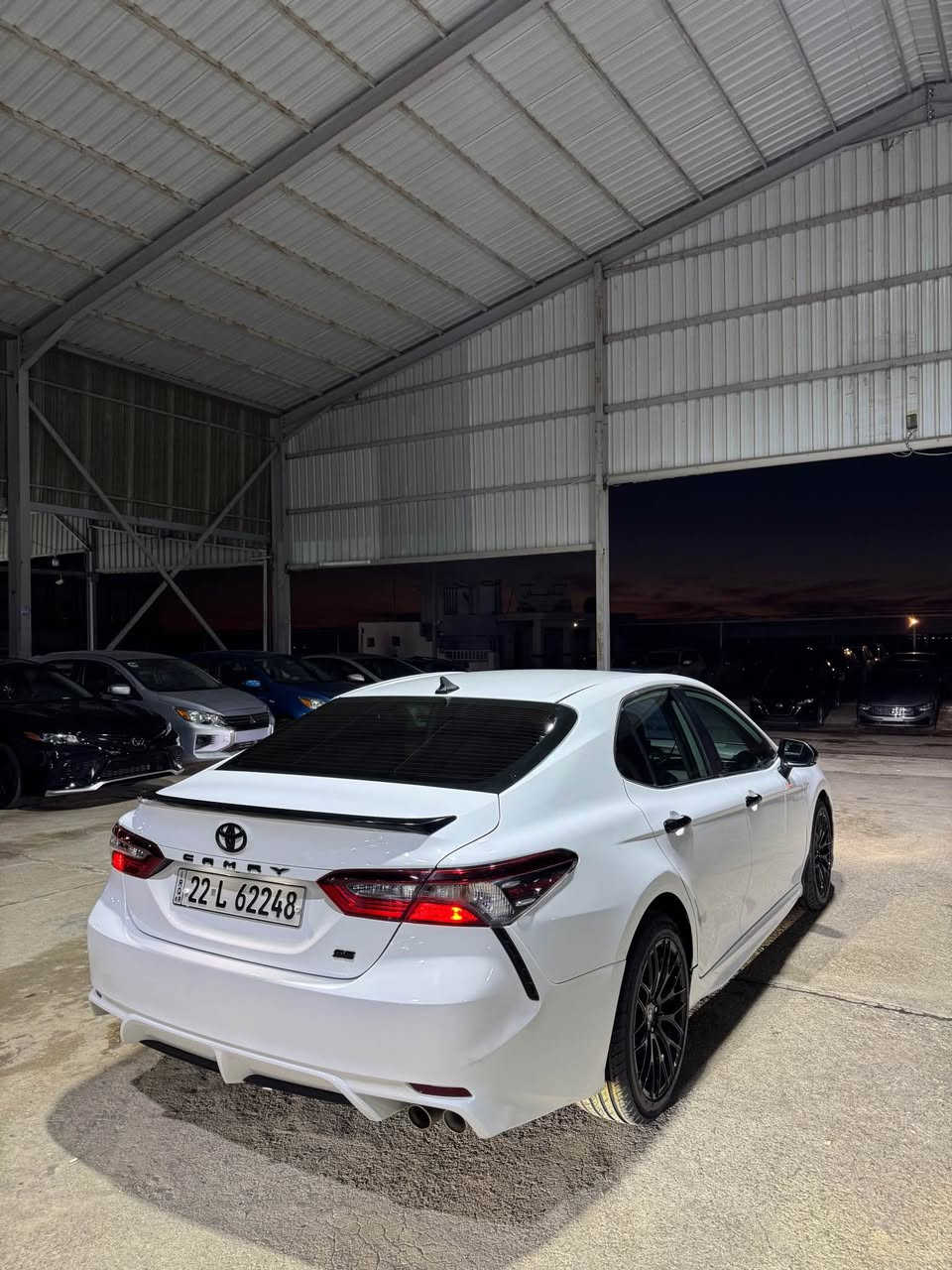 تويوتا كامري موديل 2021 مواصفات se معروفه سيارة سبغ جملاغ و باب سبغ بدون دواخل بدون ايرباك سيارة حيل نضيف سيارة مابي  اي تعديل سعر 190 
*********** اكر, نينوى
