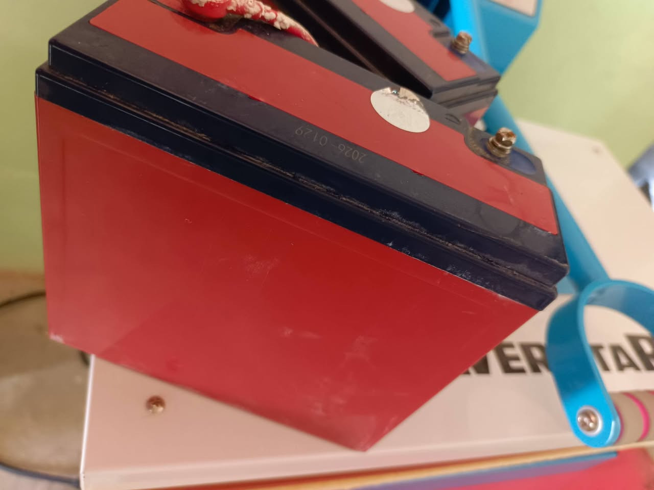 السلام عليكم
يتوفر بطاريات ونلي استخدام قليل تفحص يلا تاخذ سعر القطعه ٢٥ الف


**إذا كنت صاحب هذا الإعلان وتريد حذفه لأي سبب، رجاءا أرسل رسالة إلى الدعم الفني**