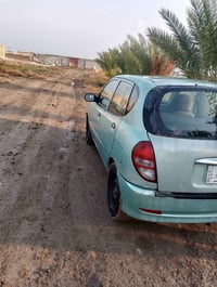 سياره داهستو مديل 2005كير اومكينه مابيهن شي كهربئيات كله شغاله كير اوت...