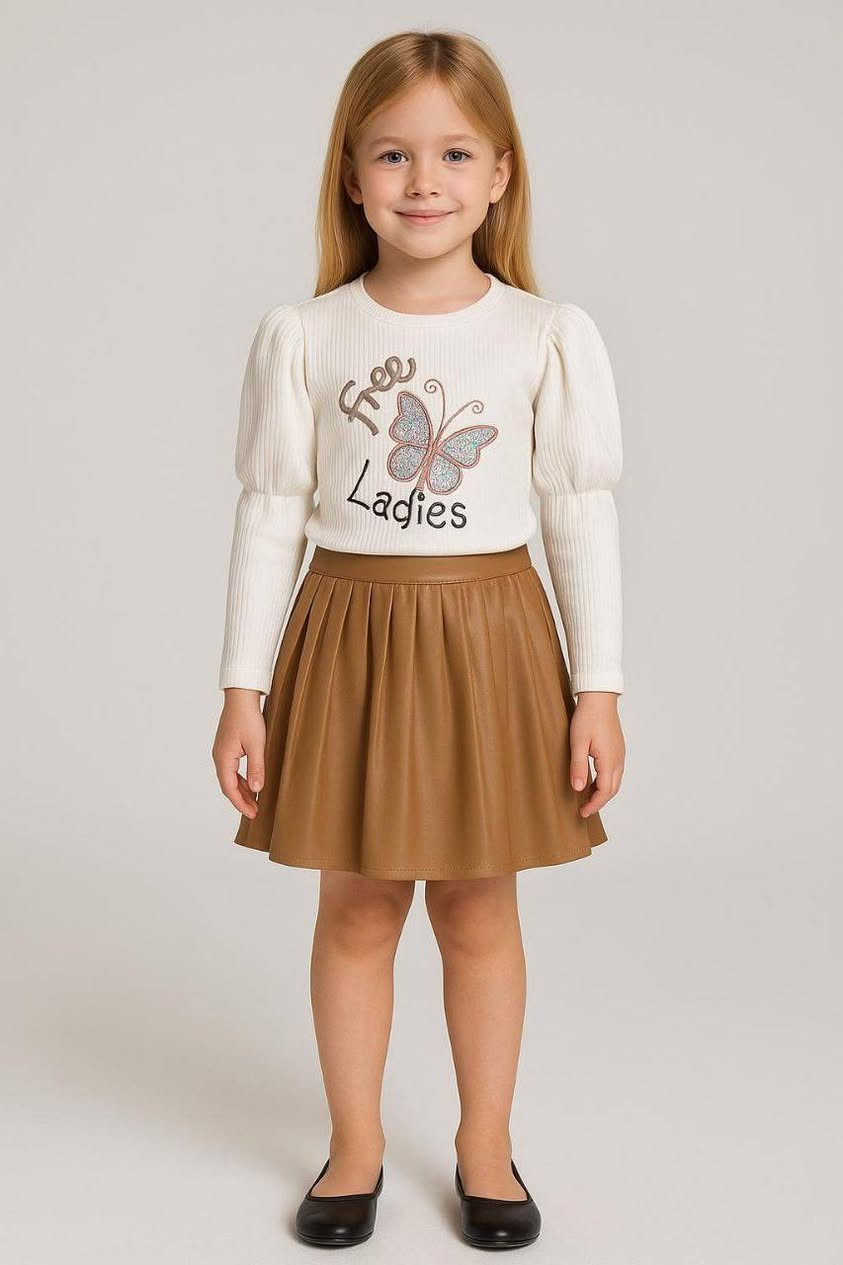 هلاوو بنات 
وفرنالكم كوستم تنوره بناتي بهذا الجمال 😍

العنوان حي الفلاح قرب صيدليه الاء محمد 
للتواصل واتس ***********📲
