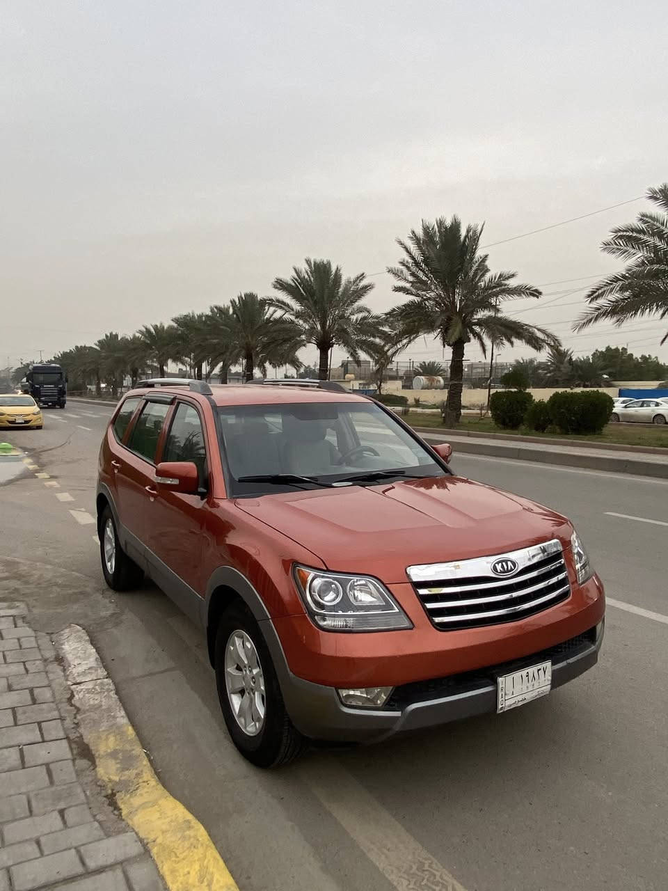 كيه مهافي وارد امريكي 2009 سياره جاهزه من كل نقص كير مكينه مكفول مكينه v6السياره 7راكب عنواني بغداد الشعب عارضه اب 122او بيه مجال رقمي ***********
