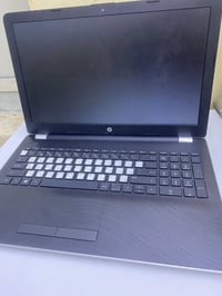 لابتوب • للبيع