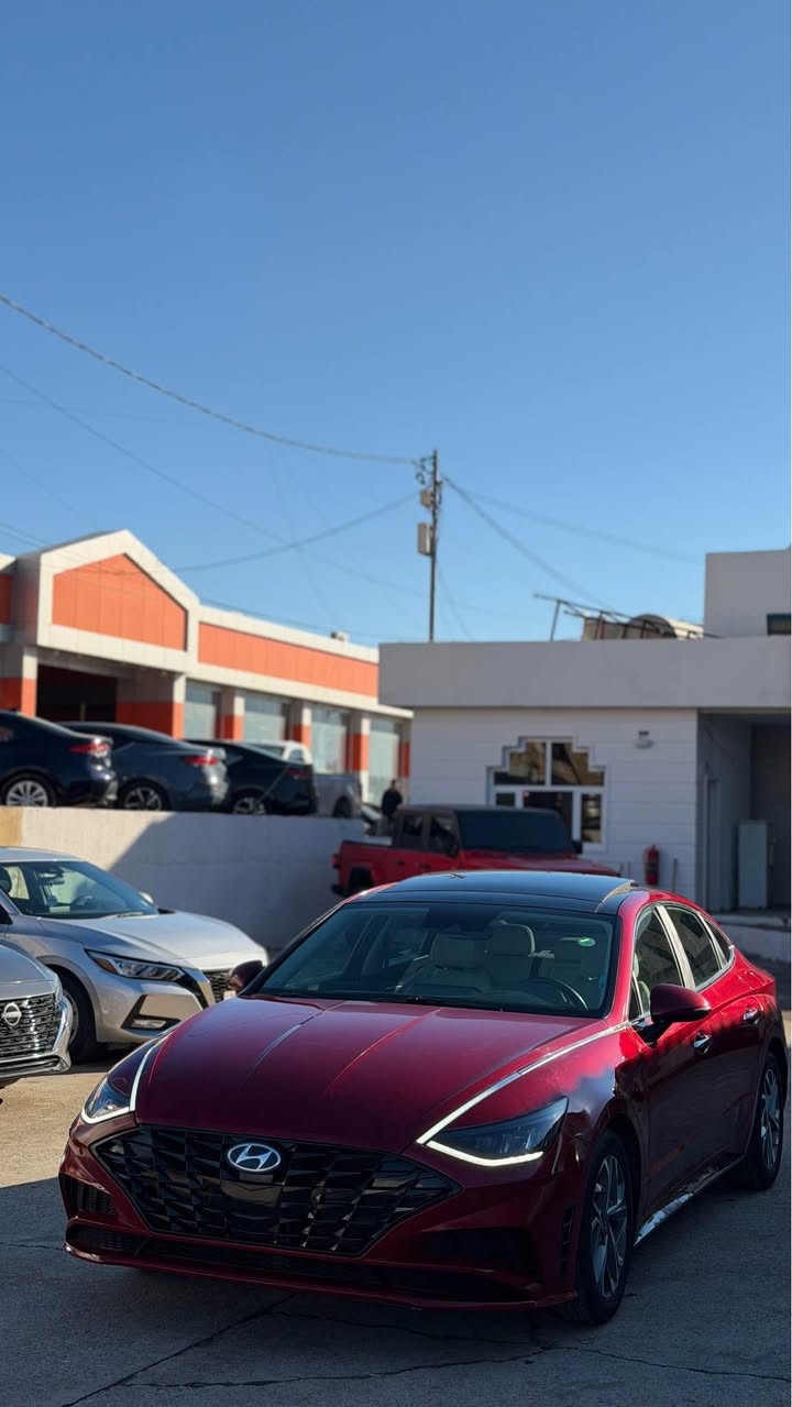 سلام عليكم 
للبيع فقط 
سوناتا2023
مواصفات فول بانورانا 
داخل اصفر
ماشيه25الف 
ضرر:/-سياره بدون صبخ 
بيها 3 مكان تعديل بارد فقط
كاتي يترقم شمالي 
سعر159
عنوان عقره معرض زينه
***********
*********** اكر, نينوى
