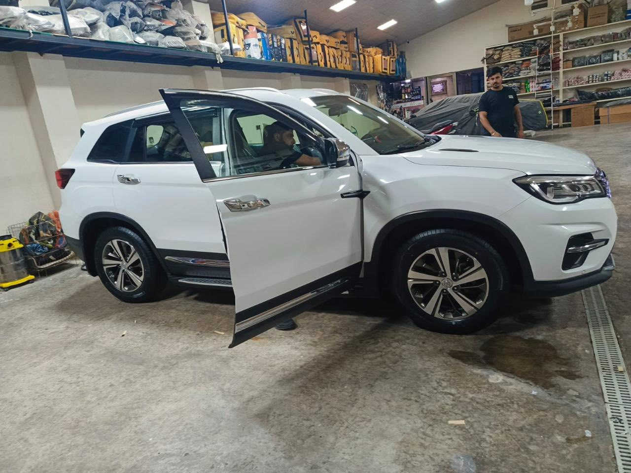 شانجان حجم 75 موديل 2019رقم بغداد بسمي مداور ثاني يوم فول مواصفات بيه بارد متواجد فقط اتصال 📞***********
