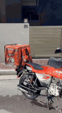 بوكرسر 2022 
الدراجه خير من الله
الدراجه مجفته تجفيت درجه اولى  
رقم وسنويه (بسمي) تحويل ثاني يوم 
بيها عقد مروري يعني تحولها بسمك ب95 الف 
مكاني بغداد الدورة
***********
