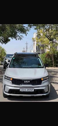 ًًً السلام عليكم  كيا سورنتو موديل 2023  السياره x line  مكينه ٤ سلندر...