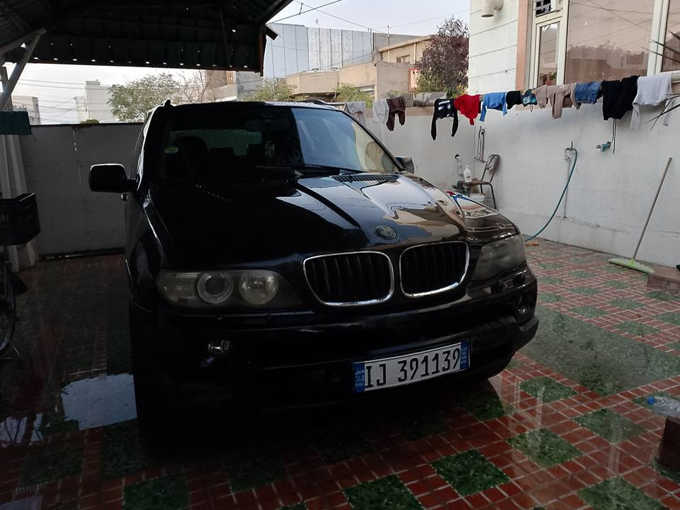 بوفوشتن بيم ايكس فايف موديل 2005 V8  گير مةكينةى بةشةرت ساغ نرخى 46 معمةلة شوين كةلار /*********** كالار, السليمانية
