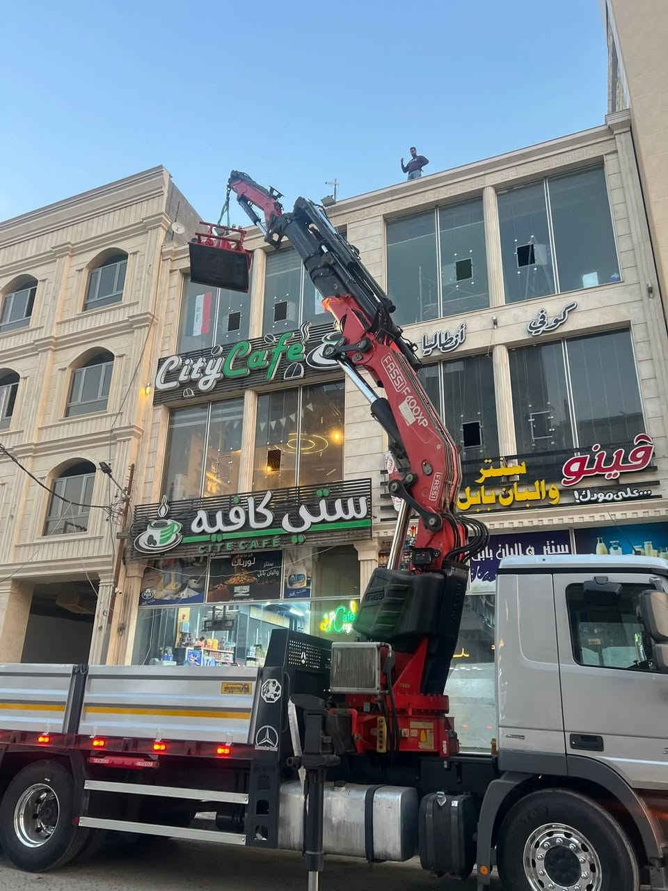 اكتروز ٢٠١٤ فول سيفتي ريمونت ١٨طن تم تخفيض السعر بسبب الوعود الكاذبه  للأستفسار الاتصال بالرقم ***********
