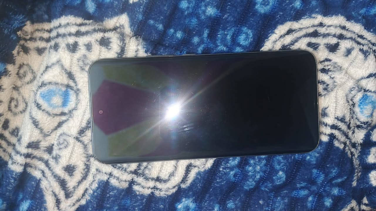 السلام عليكم موبايل للبيع بوب سلم اذكره 256 والبطاريه 5160 للستفسار ***********♥️♥️السعر250
