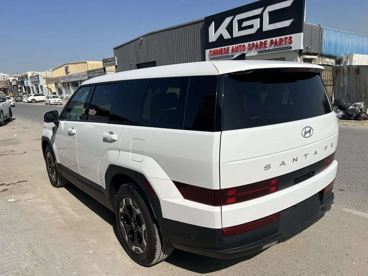 ﷽
سنتافيه ( 2025 ) وارد امريكي
⚡️⚡️⚡️⚡️⚡️⚡️⚡️⚡️⚡️⚡️

مواصفات :- سبعه راكب - محرك 2500 -
بصمه - رادارات - حساسات - صندوك كهرباء
داخل ابيض ملكي - شحن لاسلكي- كير تعليك
ماشيه 5 الف

السياره تبديل بنيد فقط

السعر ( 175 ) واصل للبصره بدون كمرك
يمكن ادخالها بكتاب شهداء 

طريقة الشراء دفع عربون لحين استلام السياره 
مكان المكتب ( بغداد - الزعفرانيه )

اتصال   ***********
واتساب ***********
