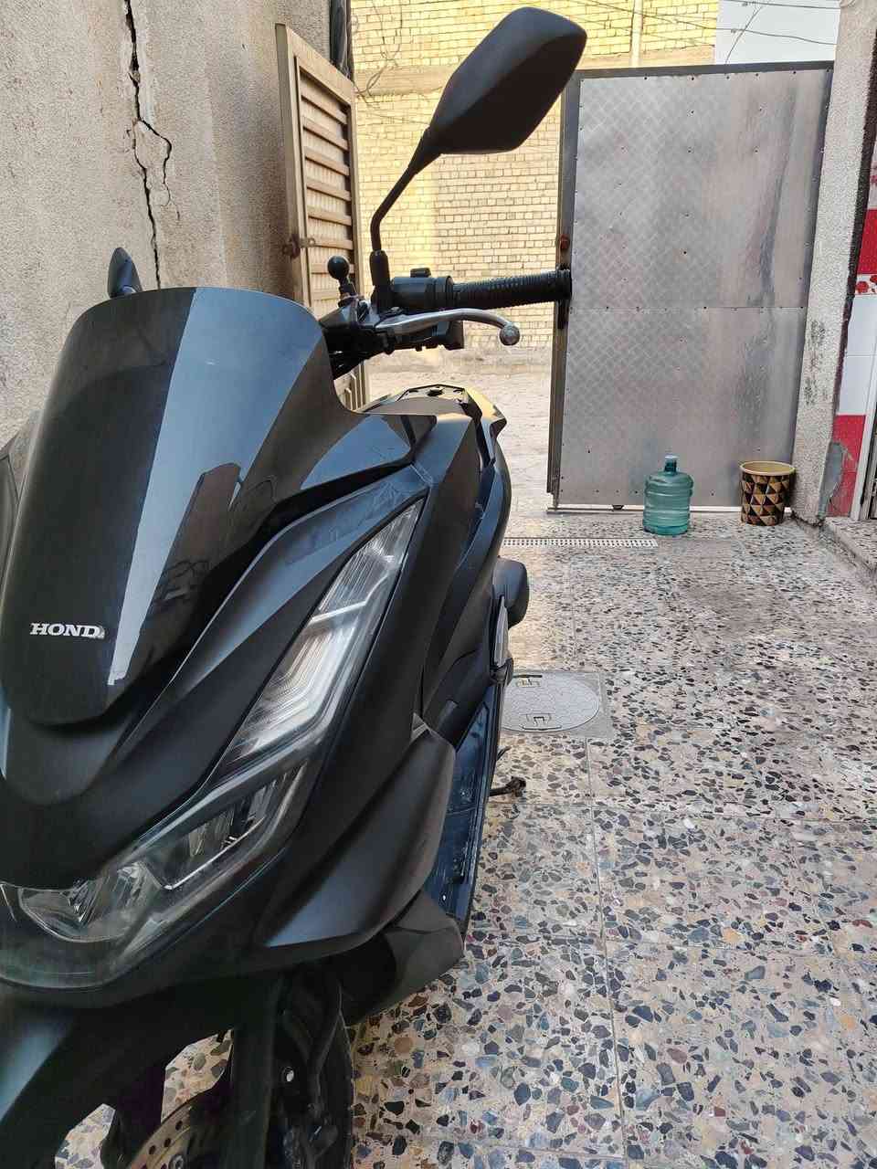 سلام وعليكم بي سي إكس لبيع جيل الرابع شرط كفاله عامه من كلشي بيها شلعه معدل تاكل الكاع السعر ١٧ بيها مجال لشراي مكاني بغداد ***********
