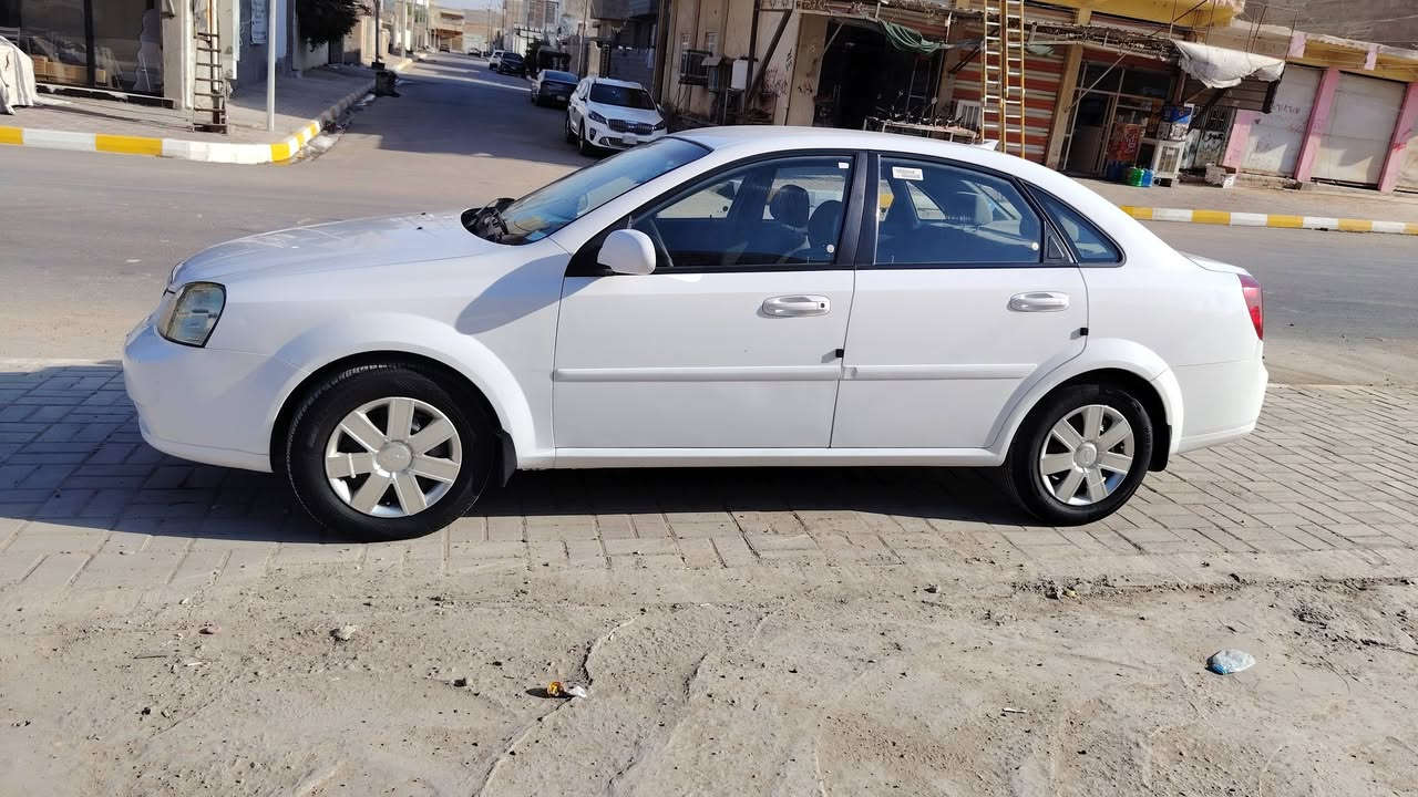 السلام عليكم اوبتره موديل 2010 مكفوله  رقم شمالي اني احولك فول مواصفات فول اوتوماتيك كير محرك صدر تخم تاير شاشه ايباد كامره ماشيه ١٥٥ ادامه كامله عليه من الدعاميه للدعاميه السياره نضيفه مال جناي مال بيت السعر ٩٨ وبيه شويه مجال اتصال بلرقم ***********
