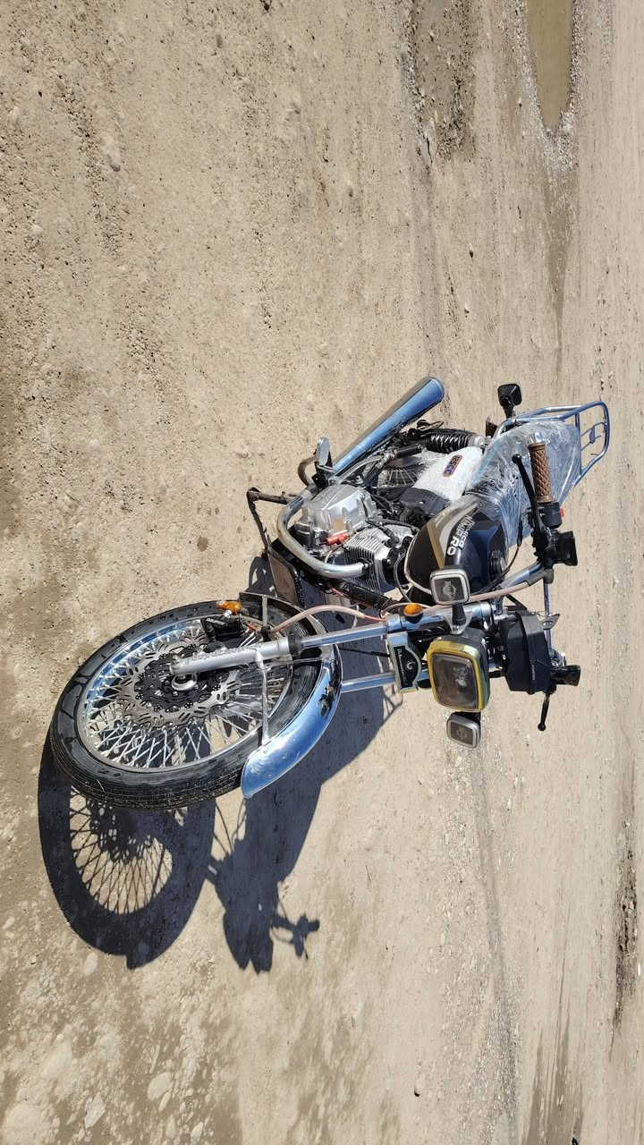 ماشاءالڵە هونزدا غەتاس25 جدید
محرک مامفتوح بلوتوز سماعە کارەبای کلە مزبوت اوراق مابی ای نقص سعر 640بی مجال.. مکان کلار..صمود ڕقم ***********
