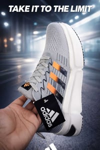 أديداس • فيتنامي • قياس ٤٠