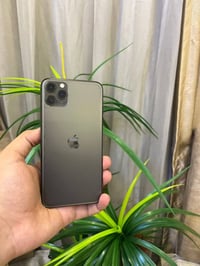 ايفون ١١ برو ماكس • ٢٥٦ • بطارية ٨٣