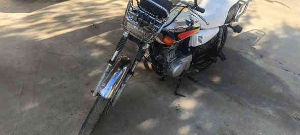 السلام عليكم تايكر 20  نضافه شرط معدل محرك كهربائيات كامل بيع ويرهم معارض بستوته ونطي فرق شراي تصل ***********
