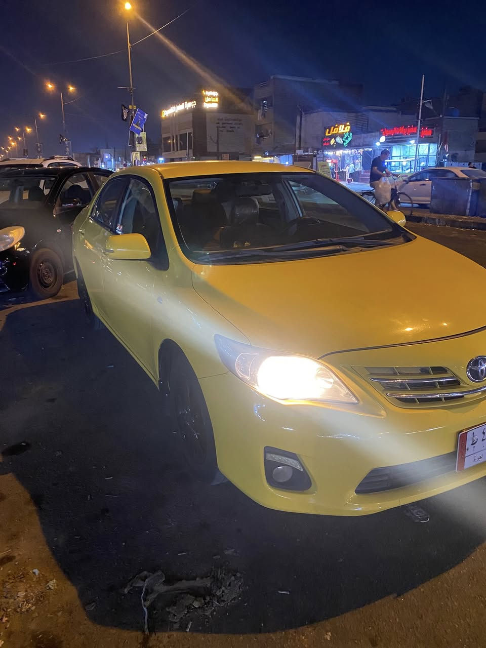 كورلا 2011 خليجي محرك 1800 كير AT 
بدون حادث فقط طخات ومصلحهن 
السعر 118 مكان السياره بغداد 
***********
