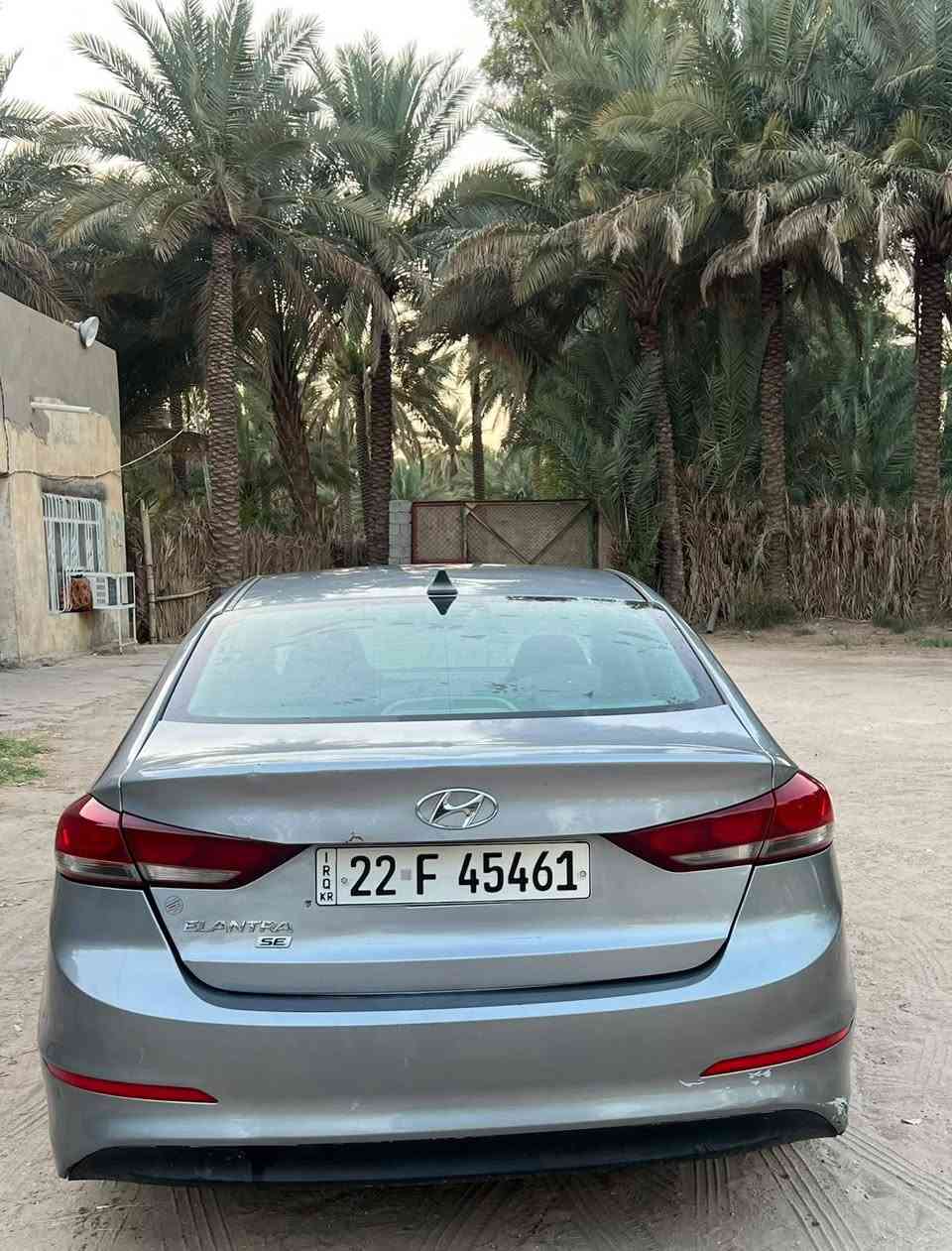 السلام عليكم 
النترا وارد امريكي 2017
رقم اربيل بسمي الرقم الجديد 
بيها 3 قطع 
گير مكينه كفاله 
السعر 110 وبيها مجال بسيط
مكان السيارة بابل المسيب
***********
