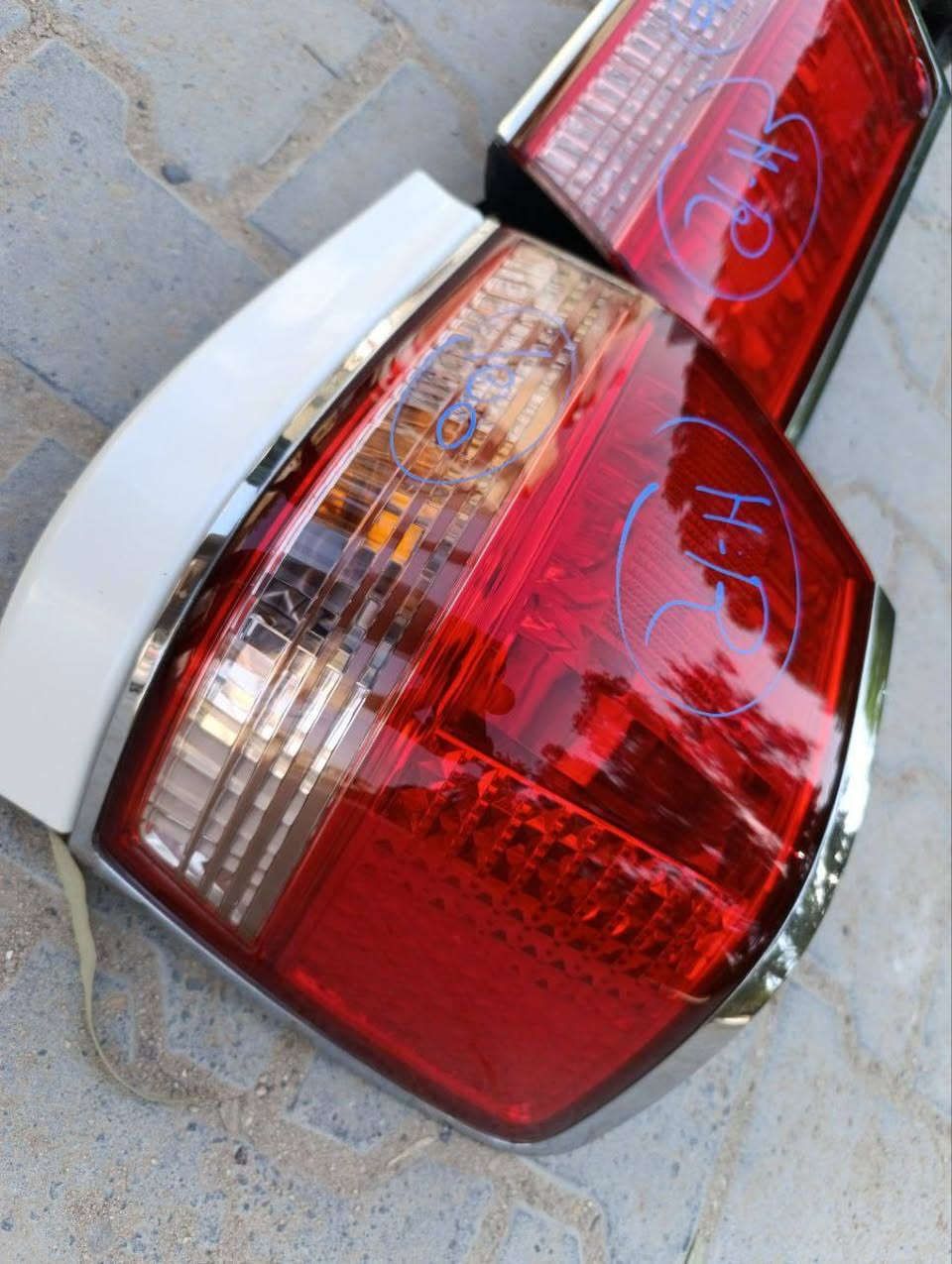 السلام عليكم ورحمه الله وبركاته
عمي وين الي دور زيرووو جلخ ماكو شرط وارداليابان شرط جلخ بكد نمله ماكو 
بكلايت ملكه كرستال زيروووووو 
وارد اليابان شرط جدد زيرو لا زلغ
ولا جلخ ولا كسر لا مبدل جام ولا
ملعوب بي جدد كلوبات الحواجب
كلهن كاملات اليط جدد زيروووكلش

***********
***********

موجود توصيل الجميع المحافظة العراق
