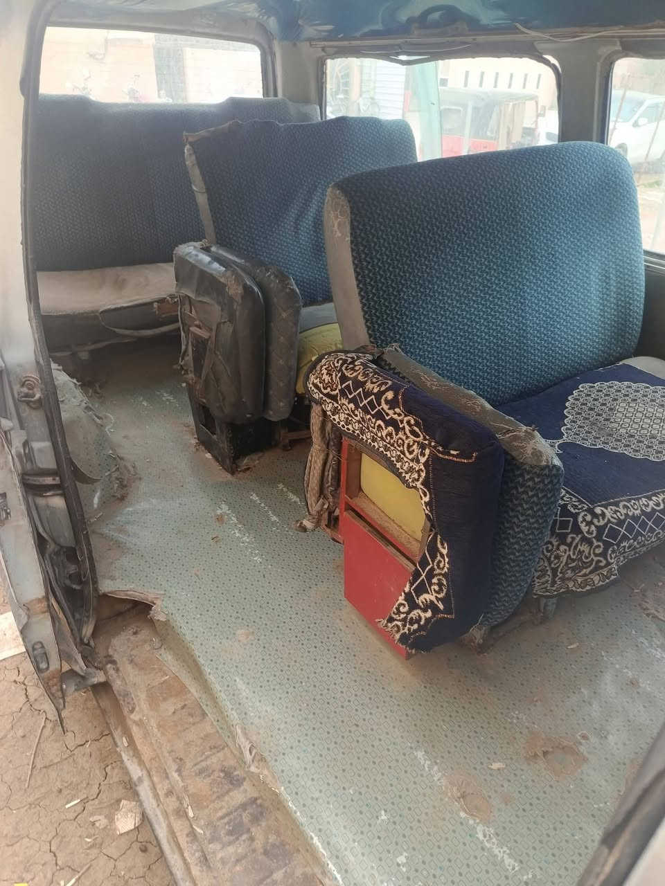 سلام عليكم
بستا للبيع. ابيع كوم حديد عارضها ب ١٥ ورقة 

 وبيها مجال كلش قليل

اتكفل عشائر وسرقة 

السيارة موجودة / جديدة الشط/ الحويش


**إذا كنت صاحب هذا الإعلان وتريد حذفه لأي سبب، رجاءا أرسل رسالة إلى الدعم الفني**