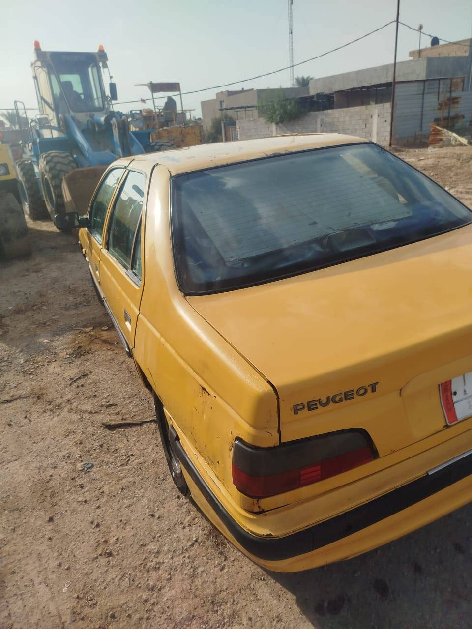 سلام عليكم
بيجو بارص مديل 15 .. سيارة خير من اللة جاهزة مكينة وكير جدد 
سنويه 28 تنتهي 
عنوان. بصرة شط العرب السعر 26 وبيهةمجال قليل 
رقم الهاتف ***********
