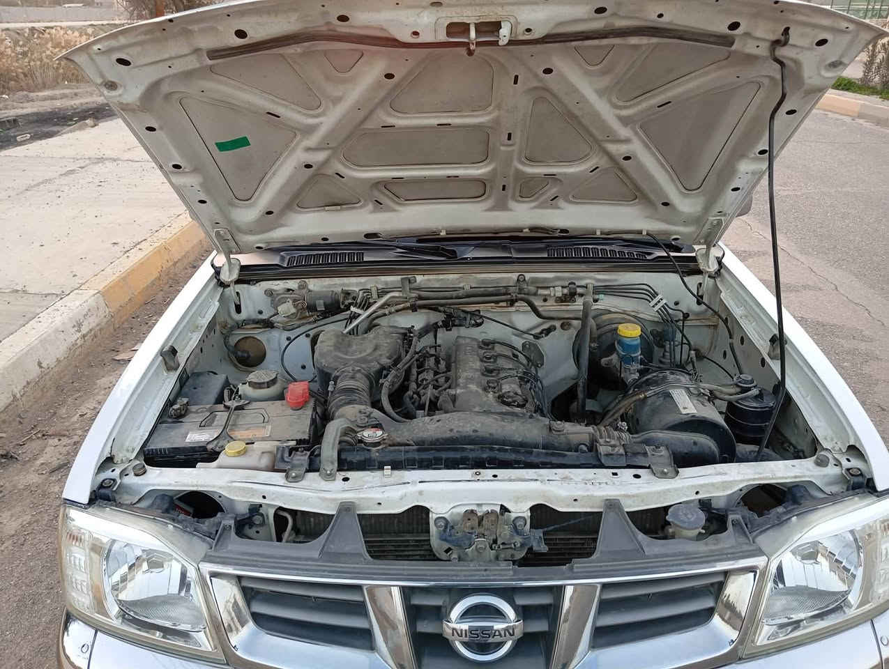 بسم الله الرحمن الرحيم
للبيع بيكم نيسان شبوط موديل 2010 ياباني محسن رقم ديالى مشروع وطني بسمنه جام كهربائي دبل رون كامل مواصفات كير محرك استندر مكفولات تبريد ثلج وتدفئة 
السياره مكفولة السياره بيه شاشه لامس اندوريدر حديثه تدعم جميع التطبيقات تدعم تطبيق ابل كار بلي والخرائط كامره خلفيه دواره  دوشمه جديده. ارضيه جلد تخم تاير نظيف 
السياره بل حقيقه أحله من الصور
السعر 138
مكان السياره ديالى بعقوبة 
للاتصال بالرقم ***********
