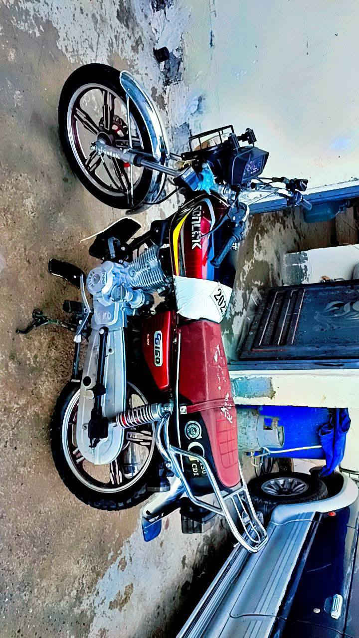 سلام عليكم للبيع دراجه موديل 23 دراجه حلوه ونضيفه مكفوله كفاله عام  كل عيب مابيهه كلهه شرط  سعرهه 575 ,***********
