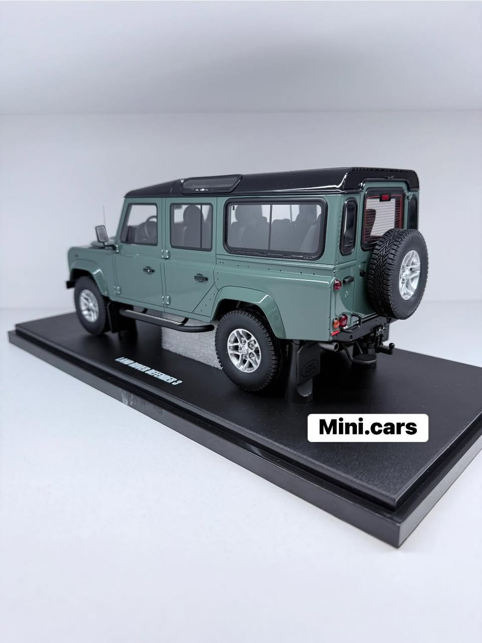 Land Rover Defender 3

Brand: GT Spirit
Scale : 1/18
Price : 185,000 Dinar
 (free delivery inside Erbil)

WhatsApp: +9647504702207

‎التوصيل لجميع مناطق اربيل مجانا

‎گەیاندن بەخۆرایە بۆ ناو شاری هەولێر


**إذا كنت صاحب هذا الإعلان وتريد حذفه لأي سبب، رجاءا أرسل رسالة إلى الدعم الفني**