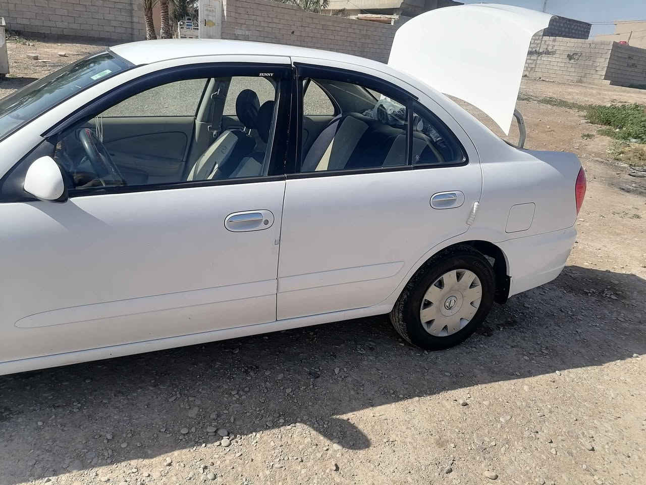 نيسان سني موديل 2010 رقم ديالى بأسمي كفاله عامه ماعدا صبغ باب وره السكن شبر
قبق اسود مرغوب 
كفاله كير مكينه
كهربائيات كله شغال تبريد وتدفئة 
جام كهربائي فول أوتو العنوان ديالى حمرين السعر اتصال ع رقم *********** 
ملاحظه ما متواجد ع فيس خناقين, ديالى
