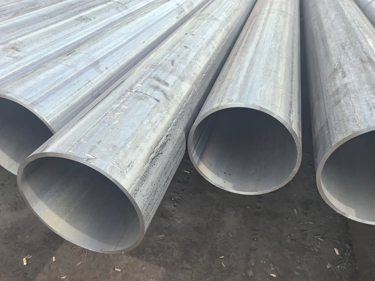 وصول كميات كبيره من البوري انج ونص ٤ملم مغلون ابو الحاسبه ياباني
بوري انج ونص ٣.٢ ملم مغلون مختوم 
بوري انج ونص ٢ملم
مغلون ياباني ابو الحاسبه
جديد ومستخدم 
الطول ٦متر 
٥ متر 
٤متر 
٣متر 
٢متر 
متر ونص 
متر
العنوان بصره داكير للإستفسار لاتصال على الرقم *********** بي واتساب 
***********
بيع جمله مفرد بأسعار مناسبه
وكذلك تتوفر جميع مستلزمات السكلات (السقالات) قفايص ثابته ومتحركه وتوصاله وفك وشكل[قفيص خشب] ودرجات ودرابات  
جديد ومستخدم
