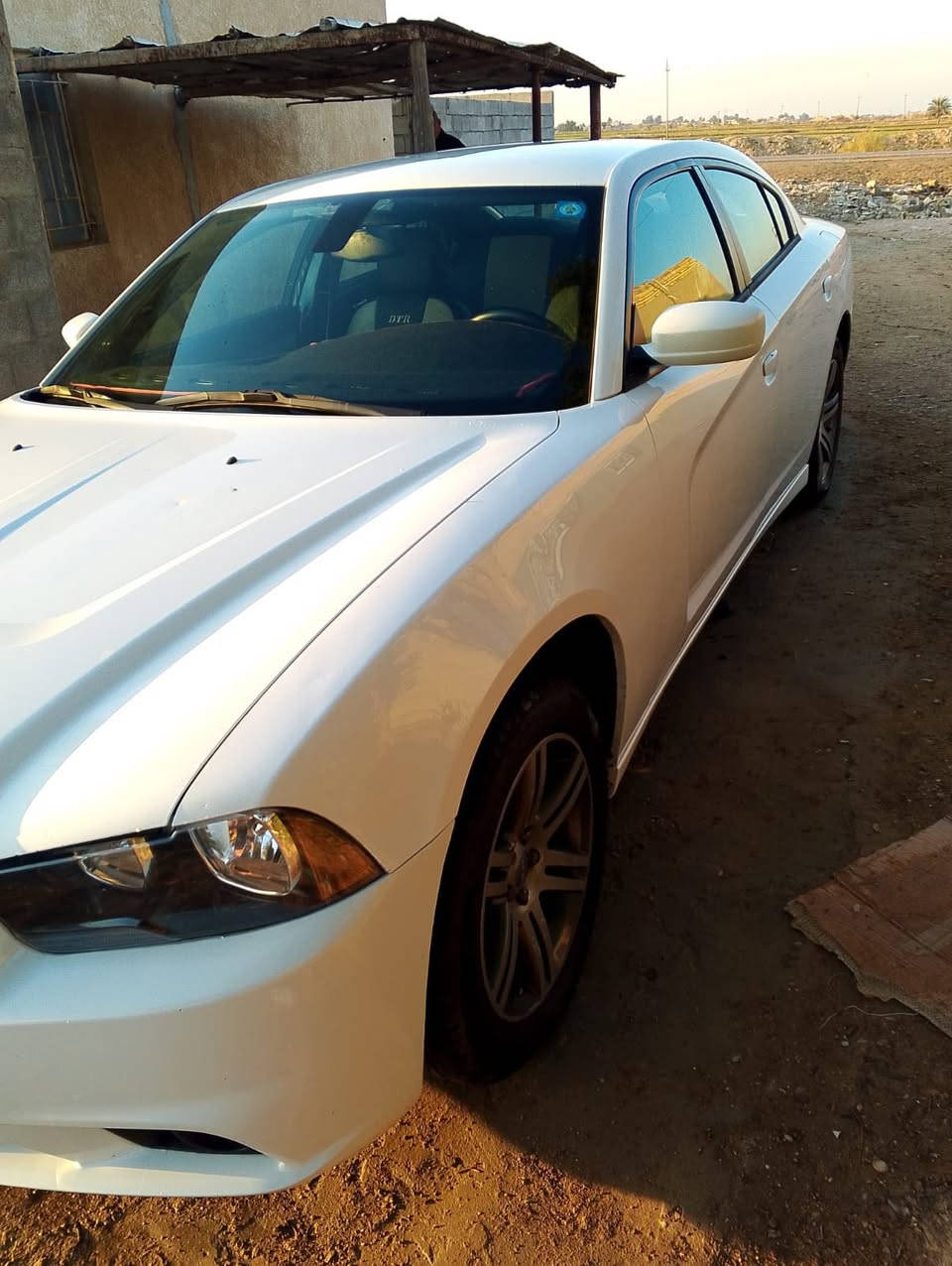 سلام عليكم جارجرللبيع موديل 2011كندي مكفوله كفاله عامه حداديه كيرومحرك مكفولات دواخل عسلي شاشه جبيره ويل خليجي 18لايت زنون رقم نينوى الرقم الجديدسنويه بسمي السعر(160)وبيه مجال ***********
