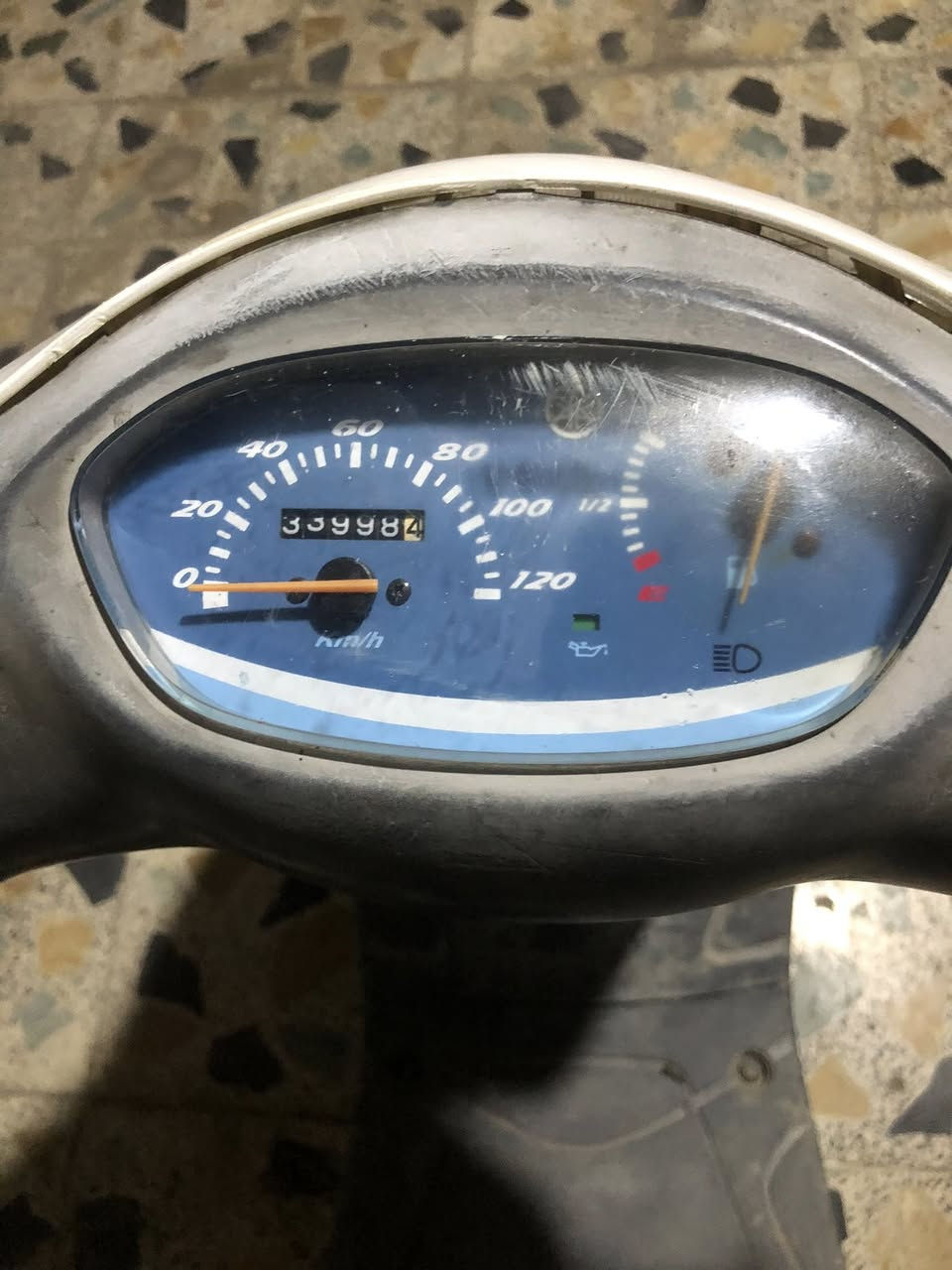 ماكس منغولي شغاله سلف رياضي بوشه ٥٥ السعر ٣٥٠ وبيها مجال السيديه ‭٠٧٨٣ ٨٩٦ ٧٨٧٠‬
