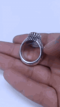 للبيع جزع اصلي صياغه أمير التميمي سعر 200الف تواصل واتساب 07700578844