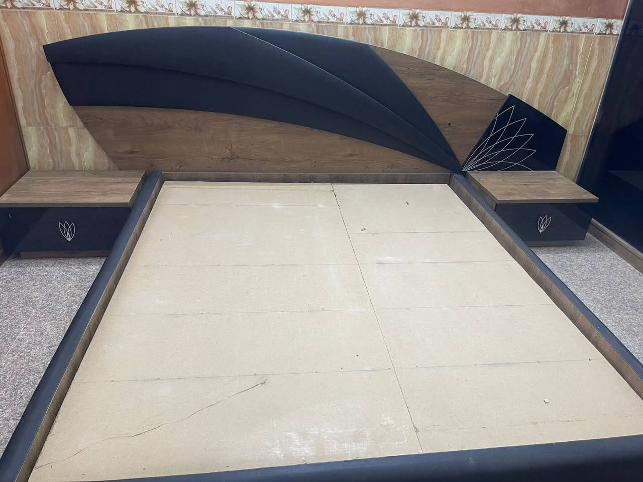 السلام عليكم غرفة نوم نضيفة 7 قطع بس الشراي يتفضل خاص


**إذا كنت صاحب هذا الإعلان وتريد حذفه لأي سبب، رجاءا أرسل رسالة إلى الدعم الفني**