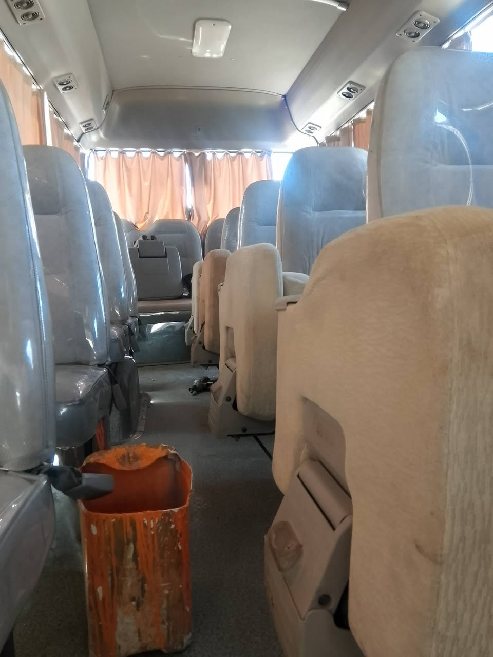 تحوير كشنات للكوسترات كشن كرنفال ب600 وبي مجال  وكشن ستاركس 2009 .ب950وبي مجال ..العنوان ....الكفل. طريق سايدين حله نجف قرب صيطرة معمل بيبسي الكوفه مقابيل معمل بيبسي...
جاسم الحداد.***********...***********
