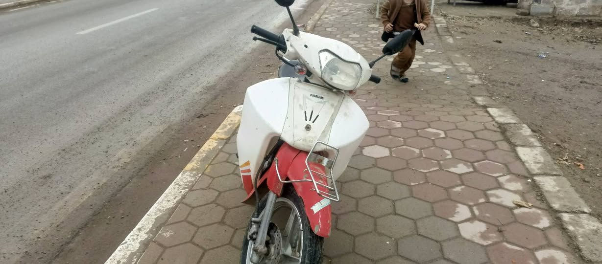 السلام عليكم سلفيس لبيع كير ومكينه
شرط لا تنقيص ولا تبخير دراجه أحله من بل صوره 
السعر 575وبيه مجال المكان الضلوعيه  ***********
