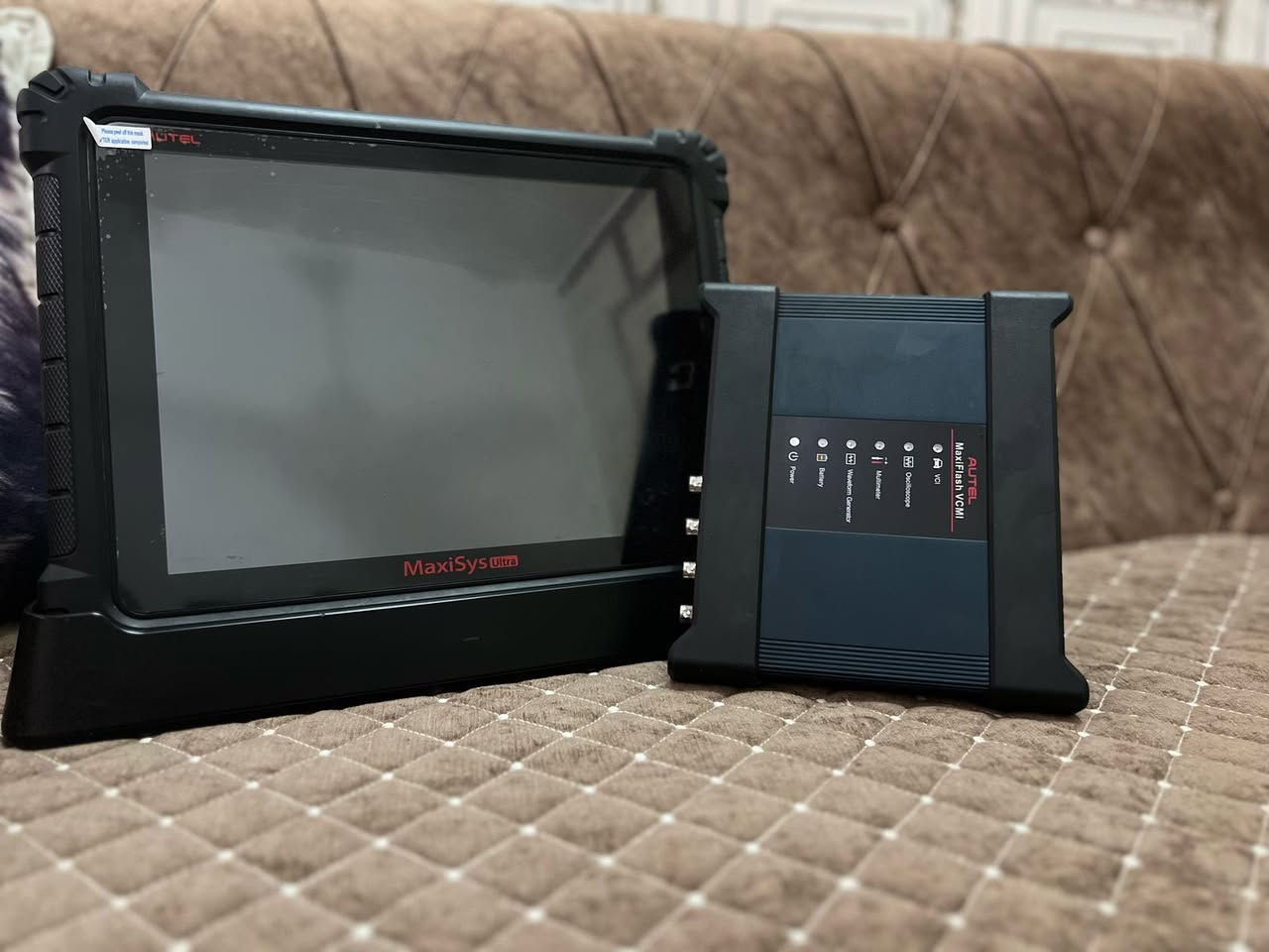 للبيع ماكسس الترا منتهي تحديث 2024 شهر 12 الجهاز كلش كلش نظيف وغراضه ممستخدمة اصلآ حهاز استخدام شخصي مال بيت يعني ممشتغل بورشة ايد الجهاز رايدة 1800$ بي مجال قليل من شركة لمعان الوسام مشتري *********** مكاني بغداد
