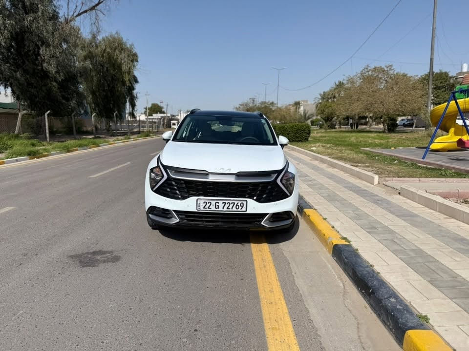 كيا سبورتج موديل 2023 خليجي
مكفوله من تبديل وبارد
رقم اربيل هزه جديده 
مكان سيارة بغداد
***********
سعر 215
