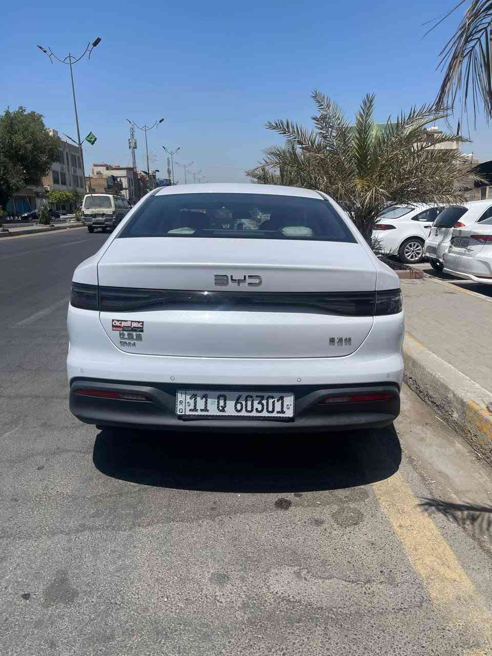 السلام عليكم
byd sil 5 داخل ابيض المرغوب

رقم بغداد بأسمي تحويل مباشر

بيهه ملاحضات بجهه الراكب والداعميه  ملاحظات كذالك ومسويلهه فابلون + كل غراضها كاملة

ماشيه 20000km الكلي  بنزين ١٢ وكهرباء ٨ 

بصمه + تشغيل عن بعد + كارت تشغيل
***********
*********** 

ما اذكر السعر حته ولد الحرام ما يكسرون بحلالي شراي اتصل وتدلل
