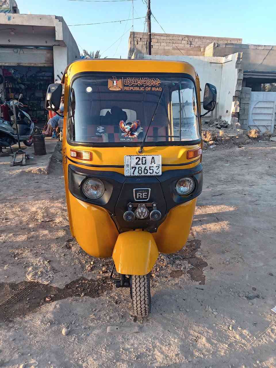 تكتك 18 شهر 11 تكتك مصبوغة جمالية مكاني المفرك مكتب بيروت ***********
