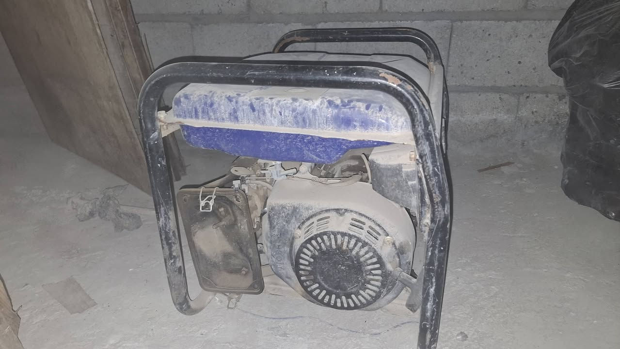 التواصيل هاذ رقم ***********
