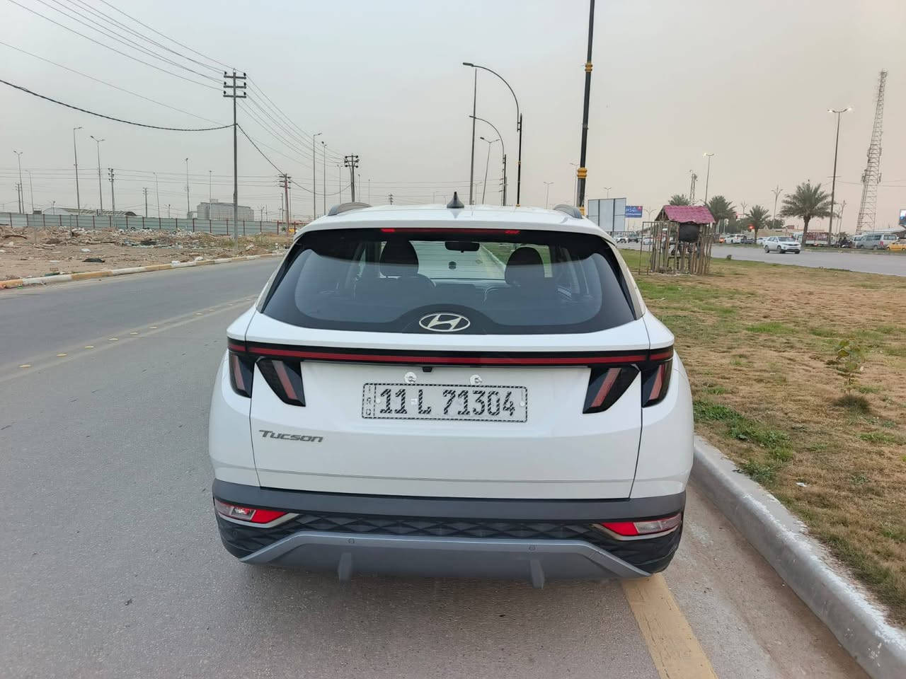 السلام عليكم سياره نوع توسان خليجي موديل 2022فول موصفات  حساسات كامره جبيره تحكم جهتين شاشه جبيره دوره  برده خلفيه ابلادي السياره جديده كفاله عامه من كلشي كير مكينه حداديه تبريد كشنات كهربائي جهتين مري شفط السياره جديده لاصبغ ولاضربه ولا تبديل تحويل ثانيوم العنوان كربلاء السعر 213 العنوان كربلاء رقم الهاتف ***********
