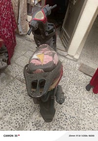 دراجه للبيع شكد تطني بيه وخذه تشتغل مال  واحد يروح بيه الشغل ويرجع هلو...