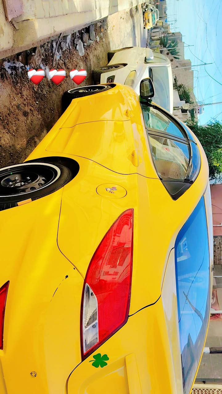 سياره اكسنت للبيع 2014سياره مكفوله مصفره هيئه وغرامات قادسيه سياره باسمي رقم نكليزي حداديه تخم تاير كير مكينه كلها كفاله العنوان ديوانيه حي العسكري مامتواجد على الفيس  للاتصال على الرقم ***********
