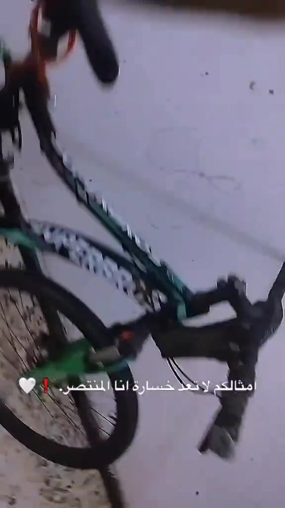 السلام عليكم ورحمه الله وبركاته بايسكل للبيع سعر ب75 البايسكل مال ناقصه اي شيء