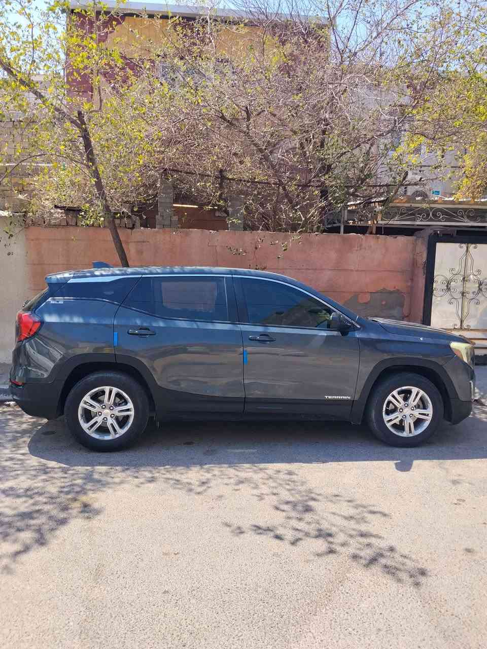 Gmc
تيران موديل21 للبيع او مرواس 
بسياره 7راكب وانطي  فرق
سياره جاهزه وتبريد ثلج ومواصفات  فول والتيران غني عن التعريف 
السعر 138وبيها مجال 
الاستفسار ***********
