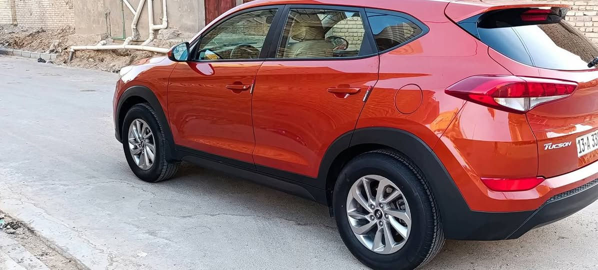 توسان 2017 وارد امريكي حادثه جاملغ الامامي الايمن وربع البنيد والباقي كفاله سونار مرفق وي صور/  سعره 152 //
الاستفسار  *********** /اللون مشمشي 
موصفاته مكينه 2400 GjD شركه برغي مامفتوح بيه ماشيه 89 
تحكم ستيرت جهتين/ كامره دواره/ تحويل ثاني يوم 
رقم ميسان إنكليزي/ مكان سياره ناصريه قضاء شطره
